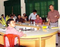 Hội nghị mở thầu trang thiết bị thuộc Dự án “Cải tạo, mở rộng, nâng cấp Viện Sốt rét-KST-CT Quy Nhơn”