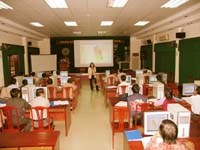 Lớp tập huấn ứng dụng dịch tể học và thống kê y học trong nghiên cứu khoa học  các tỉnh miền Trung-Tây Nguyên năm 2005.