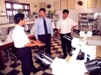 Hoạt động của Tập đoàn Dược phẩm Sanofi-Aventis tại  Viện Sốt rét-KST-CT Quy Nhơn