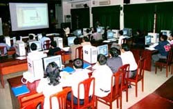  Thư ngỏ nhân dịp kỷ niệm một năm thành lập Trang tin điện tử Viện Sốt rét-KST-CT Quy Nhơn và khu vực miền Trung-Tây Nguyên  (8/7/2005-8/7/2006)