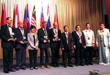 Lễ kỷ niệm 10 năm ngày thành lập Tổ chức ACTMalaria và Hội nghị chuyên đề “Chiến lược Phòng chống sốt biên giới” tại Manila, Phillipines từ 28-30/12/2006.