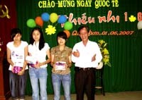 Ngày Quốc tế thiếu nhi 1-6 tại Viện Sốt rét-KST-CT Quy Nhơn