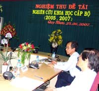 Nghiệm thu cơ sở đề tài nghiên cứu khoa học cấp Bộ “Kỹ thuật chẩn đoán bệnh sán lá gan lớn tại cộng đồng hai tỉnh Bình Định, Phú Yên và đề xuất biện pháp can thiệp 2005-2007