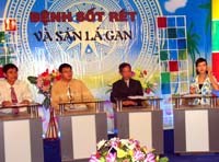 Viện Sốt rét-KST-CT Quy Nhơn và Đài phát thanh & truyền hình tỉnh Bình Thuận tổ chức truyền hình trực tiếp về “Bệnh sốt rét và sán lá gan lớn”