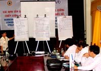 Hội thảo “Xác định tầm quan trọng và phương án tăng cường chiến lược phòng chống sốt rét cho đồng bào dân tộc thiểu số” tại huyện Khánh Vĩnh, tỉnh Khánh Hòa