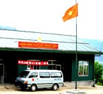 Triển khai điểm kính hiển vi kiểm soát sốt rét tại cửa khẩu S10 A Đớt-Tà Vằng ở biên giới Việt-Lào