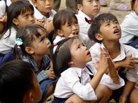 Bộ Y tế ban hành “Hướng dẫn bổ sung Vitamin A cho trẻ em từ 6-60 tháng tuổi kết hợp với tẩy giun đường ruột cho trẻ em từ 12-60 tháng tuổi”