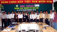 Khóa đào tạo phương pháp nghiên cứu khoa học cho cán bộ chuyên ngành mắt thuộc Dự án The Fred Hollows Foundation năm 2007