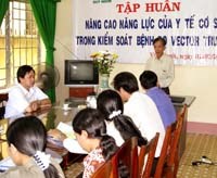 Tập huấn nâng cao năng lực kiểm soát các bệnh do véc tơ truyền cho tuyến y tế cơ sở huyện Vân Canh, tỉnh Bình Định