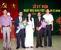 Viện Sốt rét-KST-CT Quy Nhơn tổ chức tọa đàm về công tác đào tạo và mít tinh trọng thể chào mừng ngày Nhà giáo Việt Nam