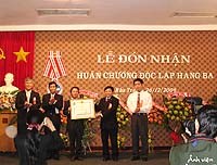 Viện Pasteur Nha Trang đón nhận Huân chương Độc lập hạng Ba của Chủ tịch nước CHXHCN Việt Nam trao tặng