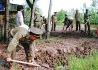 Hướng dẫn của Chính phủ về công tác quốc phòng và xây dựng cơ sở vững mạnh toàn diện đáp ứng nhiệm vụ quốc phòng-an ninh trong tình hình mới