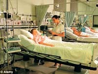 Bệnh lý viêm cấp đa dây thần kinh có hủy myeline sau sốt rét do P. vivax