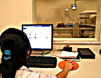 Công tác khám chữa bệnh và các hoạt động chính của ngành y tế tháng 4 năm 2010