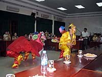 Viện Sốt rét-Ký sinh trùng-Côn trùng Quy Nhơn tổ chức “Lễ hội trăng rằm” nhân dịp Tết Trung thu năm 2010