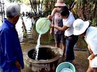 Cách xử lý nước giếng bị ô nhiễm sau lũ lụt