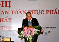 “Đừng để người dân… rau ăn thì trồng riêng”