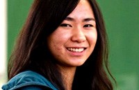 Báo Đức ca ngợi thành tích học tập của một nữ sinh gốc Việt