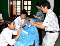 Tập huấn nâng cao kiến thức, kỹ năng phòng chống côn trùng y học tuyến tỉnh khu vực miền Trung-Tây Nguyên năm 2010