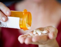 Tác hại và nguy cơ lạm dụng kháng sinh