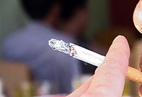 Hút thuốc lá có thể gây bệnh phổi tắc nghẽn mãn tính