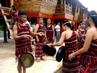 Người dân tộc thiểu số Chơ Ro