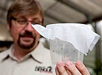 Triển khai dự án nuôi muỗi để diệt muỗi