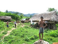 Huyện A Lưới đẩy mạnh hoạt động quân dân y kết hợp năm 2011