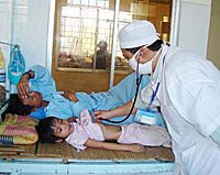 Tình hình bệnh sốt xuất huyết khu vực miền Trung-Tây Nguyên và hoạt động phòng chống sốt xuất huyết của IMPE Quy Nhơn năm 2011