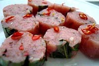 1g thịt lợn sống chứa gần 900 ấu trùng giun xoắn