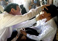 Hoạt động ngành y tế tháng 4 năm 2012