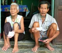 Lợi ích của người cận nghèo khi tham gia bảo hiểm y tế