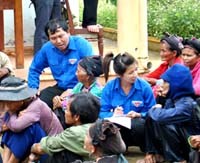 Đoàn Thanh niên của Viện Sốt rét-KST-CT Quy Nhơn với chiến dịch tình nguyện “Vì cuộc sống cộng đồng” năm 2012