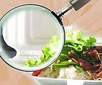 Thực phẩm không an toàn nơi nào cũng gặp
