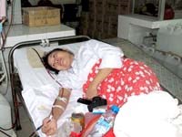 Hỗ trợ 100% mức đóng thẻ bảo hiểm y tế cho đối tượng cận nghèo