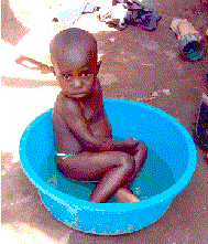 Bệnh sán máng ở trẻ em châu Phi: cần phải được điều trị 