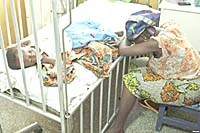 Kiểm soát dịch bệnh nguy hiểm ở một số quốc gia thế giới