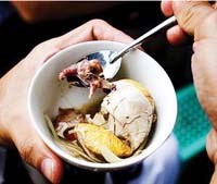 Điểm báo về các thông tin liên quan đến y tế từ ngày 1/4 đến 3/4 năm 2014