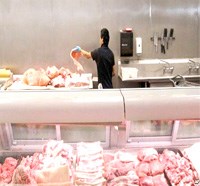 Gia tăng nguy cơ bị suy tim khi ăn thịt đỏ chế biến và phòng tránh bệnh lây truyền qua thực phẩm