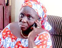 Phá vỡ những tin đồn nhảm nhí về Ebola là rất quan trọng trong việc làm ngừng sự lây truyền bệnh ở Guinea