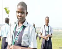 Trẻ em Uganda có cái nhìn mới về biến đổi khí hậu