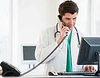 Tư vấn khám bệnh qua điện thoại “không giảm bớt áp lực khám bệnh cho bác sĩ”