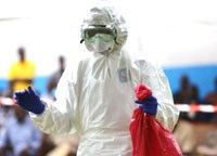 Ebola lây lan tới trung tâm dầu mỏ Cảng Harcourt của Nigeria và tình trạng thiếu hụt lương thực tại các quốc gia có dịch bệnh Ebola