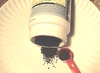 Phòng sốt xuất huyết bằng chất methoprene diệt ấu trùng muỗi