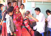 Điểm báo về các thông tin liên quan đến y tế ngày 10/11 và 11/11 năm 2014