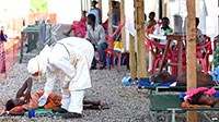 Ebola: con đường kết thúc dịch bệnh còn khó khăn