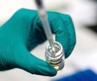 Nhà khoa học Colombia cam đoan sẽ có vaccine sốt rét trong vòng 2 năm