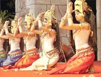 Tết Chol Chnam Thmay-Lễ hội mừng năm mới của dân tộc Khmer