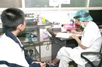 Thuốc điều trị sốt rét: Tác dụng không mong muốn và xử trí