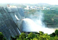 Thực trạng, nguy cơ và hình thái sốt rét cộng đồng khu vực thủy điện, thủy lợi tỉnh Gia Lai